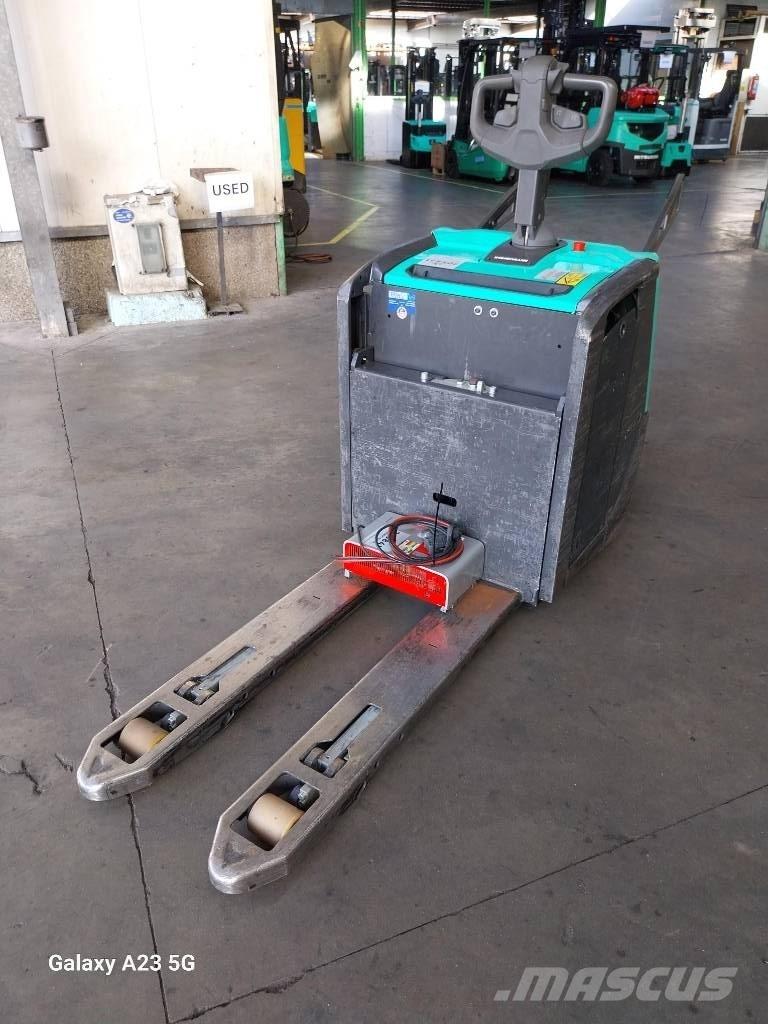 Mitsubishi PBV20N3 Low lift with platform