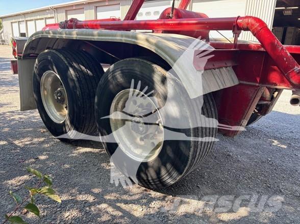 Fruehauf 1000CUFT Tanker semi-trailers