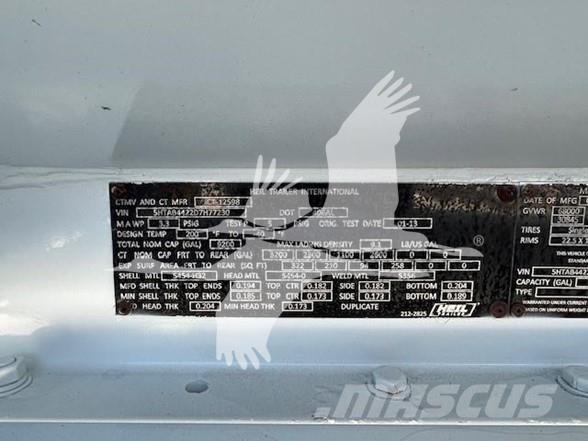 Heil 406 AL Tanker trailers