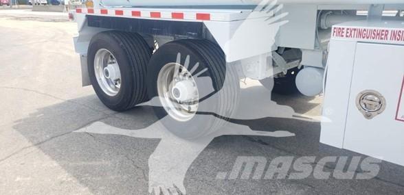 Heil PETROLEUM TANK Tanker semi-trailers