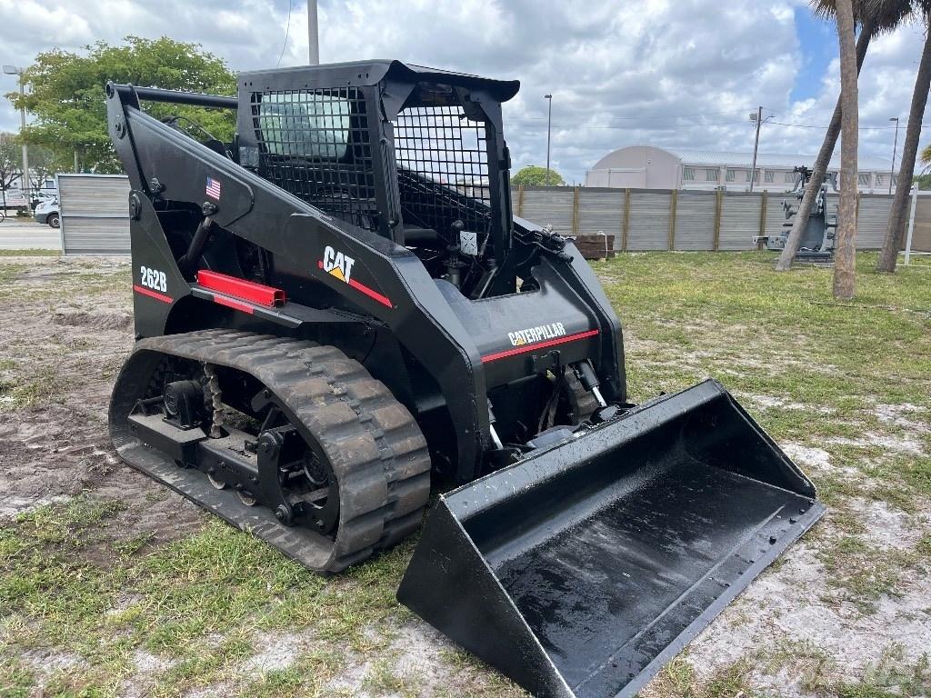 CAT 262 B Skid steer loaders
