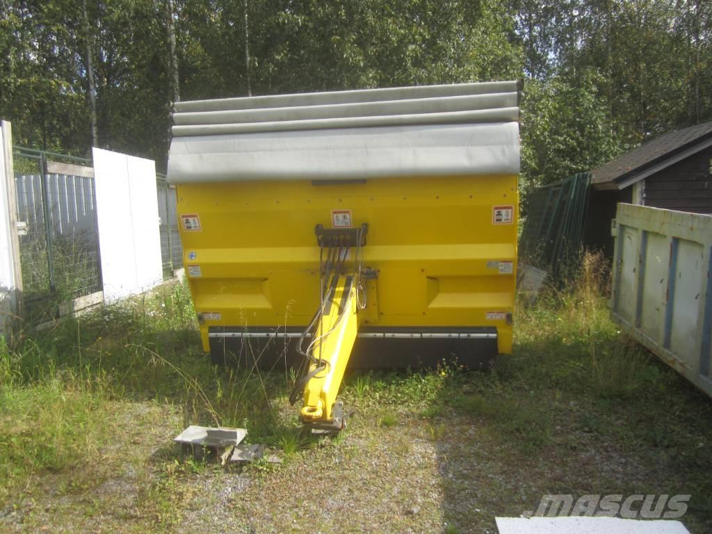 Vama TH 5500 L Sand and salt spreaders