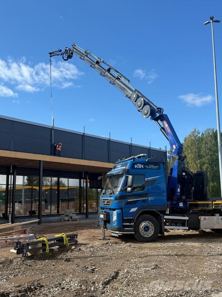 Volvo FM 540 Truck mounted cranes