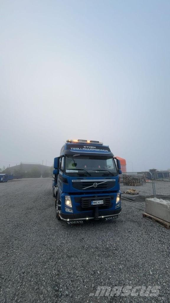 Volvo FM 540 Truck mounted cranes