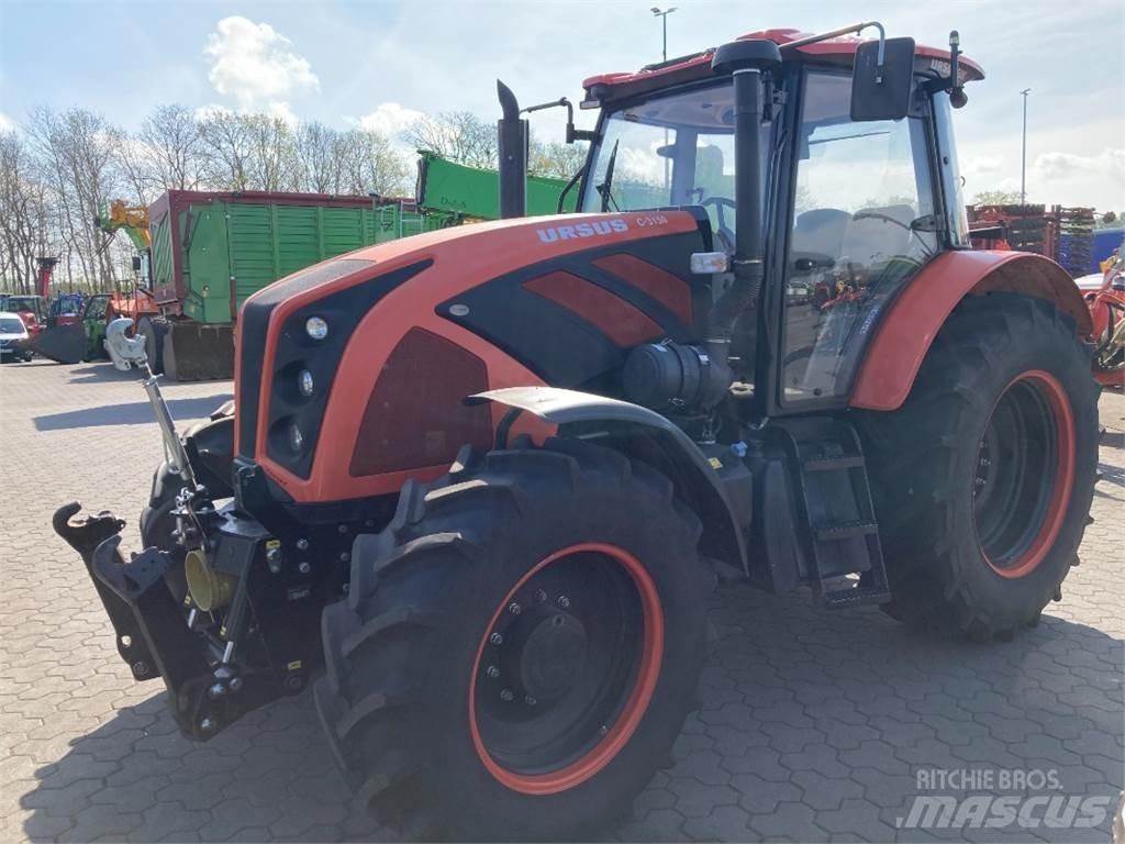 Ursus C-3150 Tractors