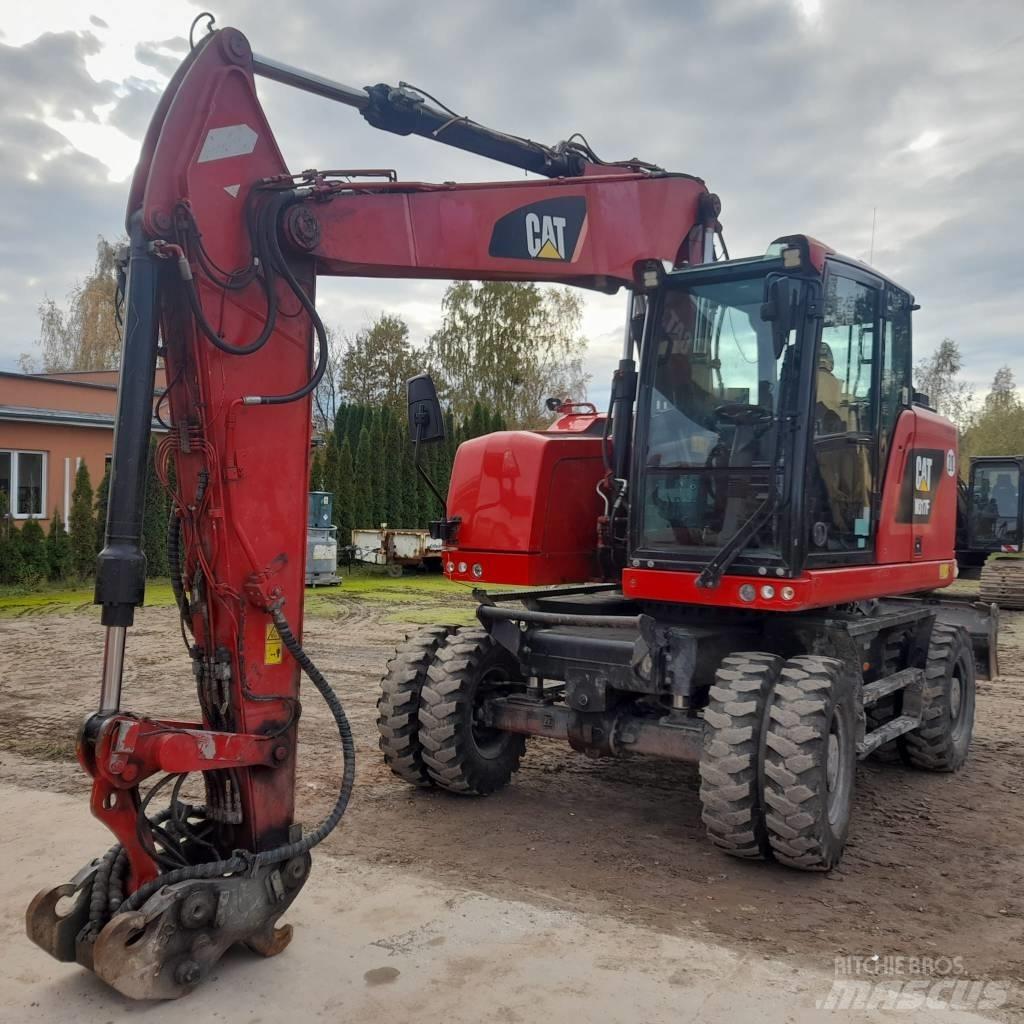 CAT M317 Wheeled excavators