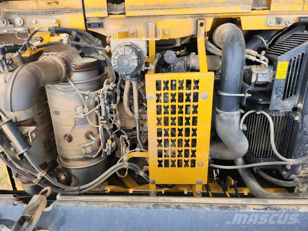 Komatsu PC 360 LC Crawler excavators