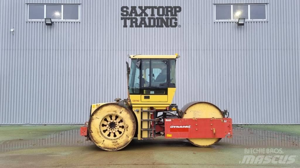 Dynapac CS142, Vält Twin drum rollers