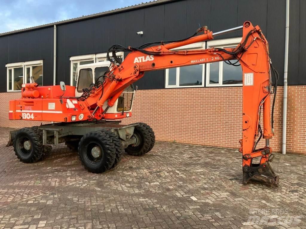 Atlas 1304 Wheeled excavators