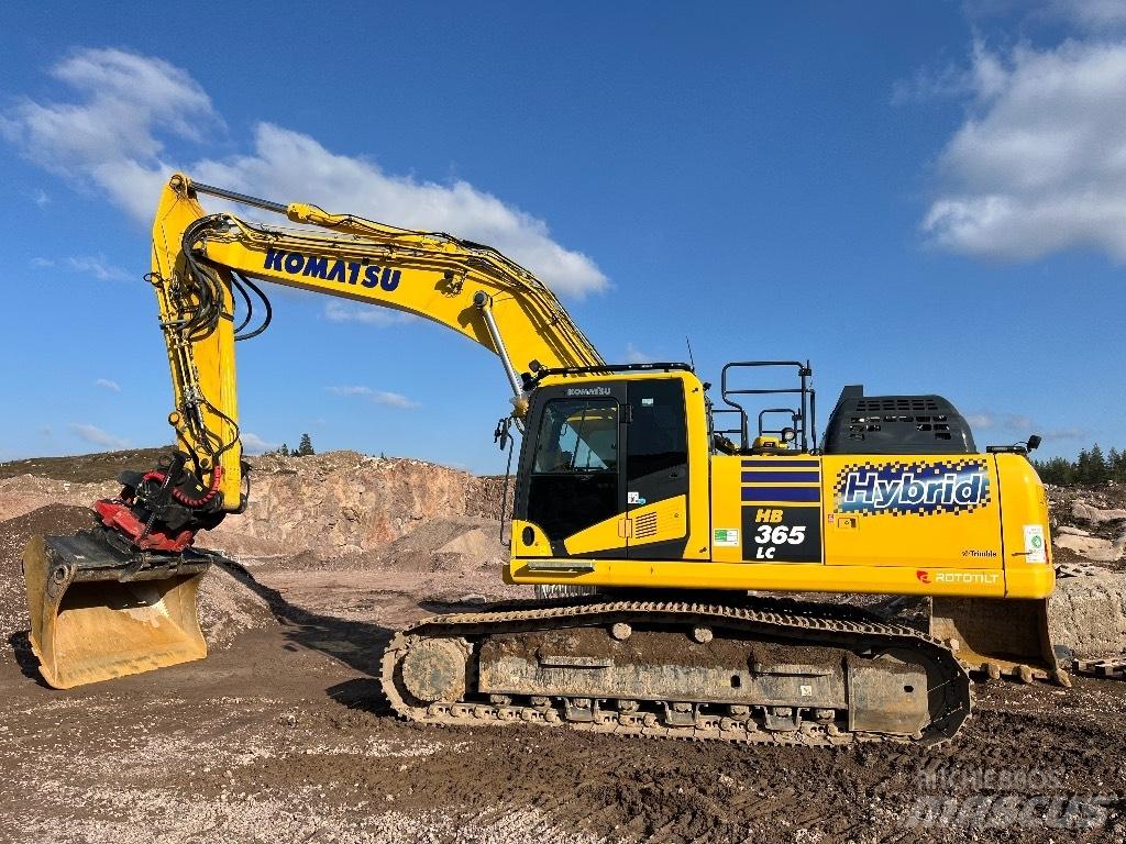 Komatsu HB 365LC-3E0 Crawler excavators