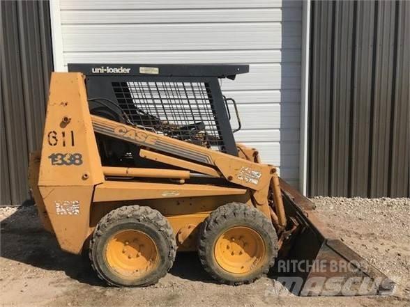 CASE 1838 Skid steer loaders