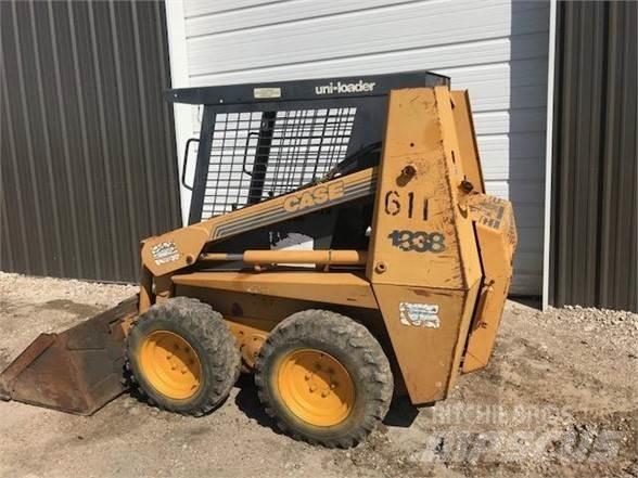 CASE 1838 Skid steer loaders