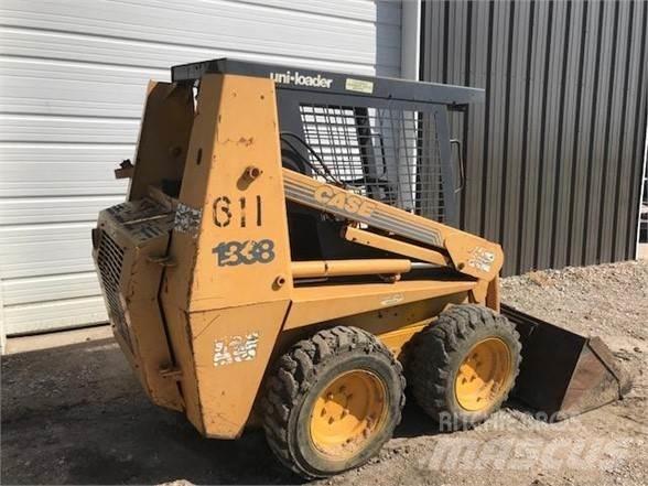 CASE 1838 Skid steer loaders