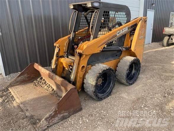 CASE 420 Skid steer loaders