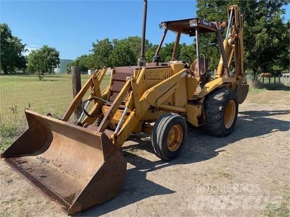CASE 580SE Backhoe