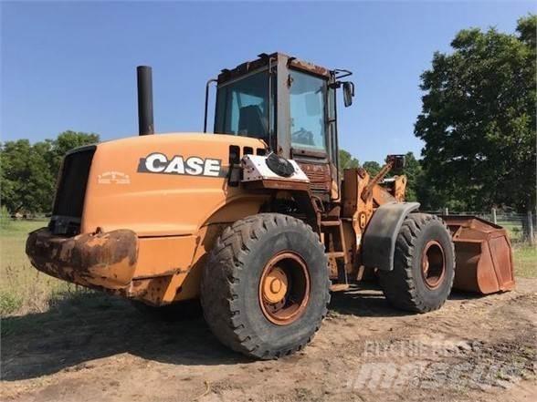CASE 621D Wheel loaders