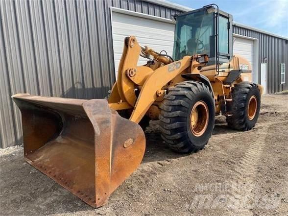 CASE 621D Wheel loaders