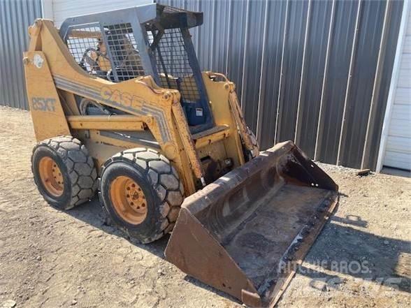CASE 85XT Skid steer loaders