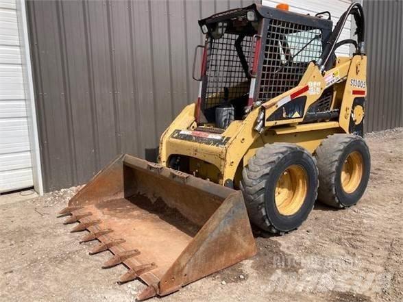 CAT 228 Skid steer loaders