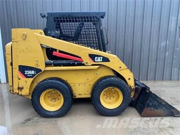 CAT 236B2 Skid steer loaders