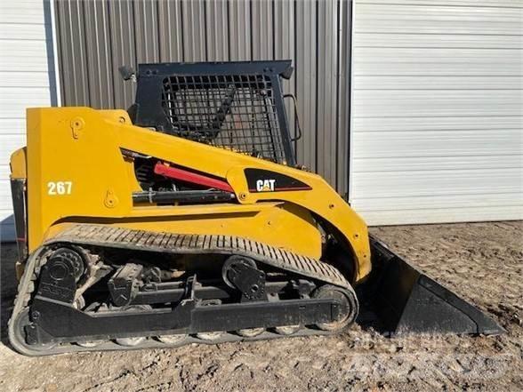CAT 267 Skid steer loaders