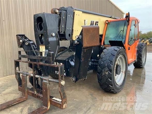 JLG 1055 Telescopic handlers