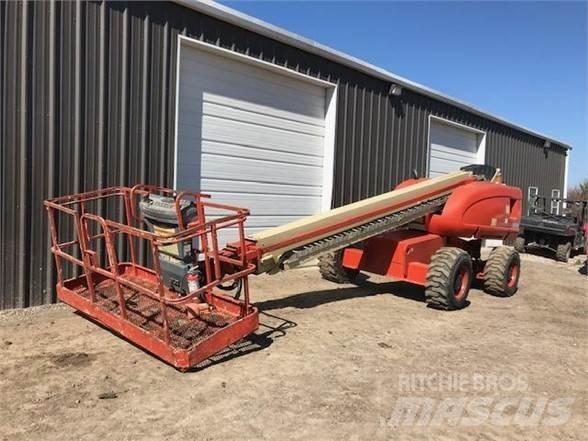 JLG 600S Telescopic boom lifts