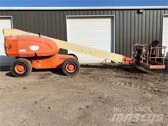 JLG 600S Telescopic boom lifts