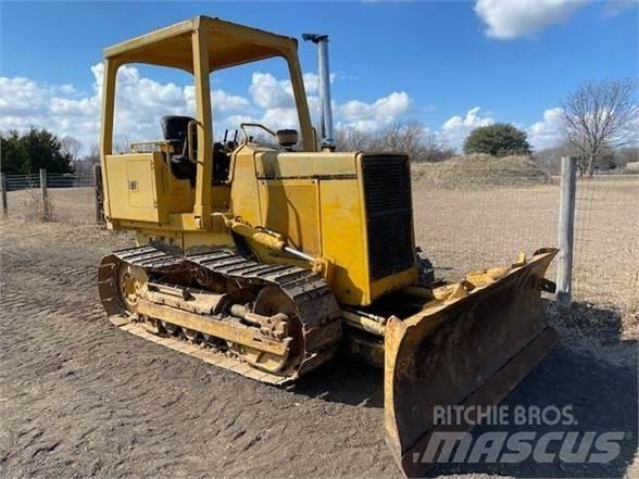 John Deere 450 Crawler dozers