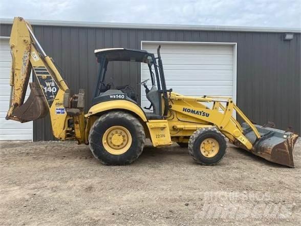 Komatsu WB140 Backhoe