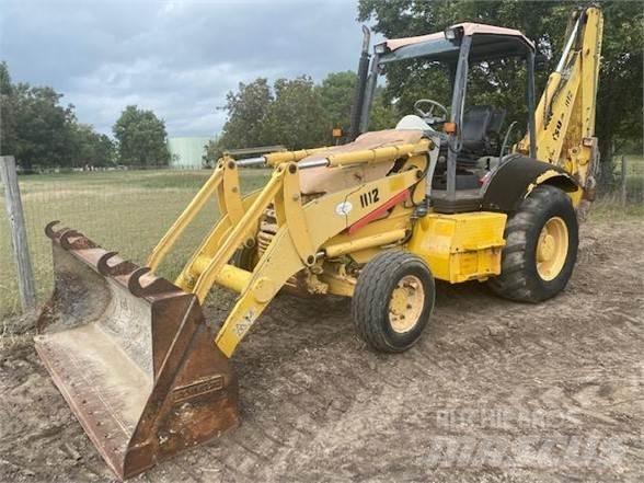 Komatsu WB140 Backhoe