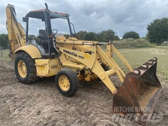 Komatsu WB140 Backhoe