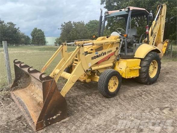 Komatsu WB140 Backhoe