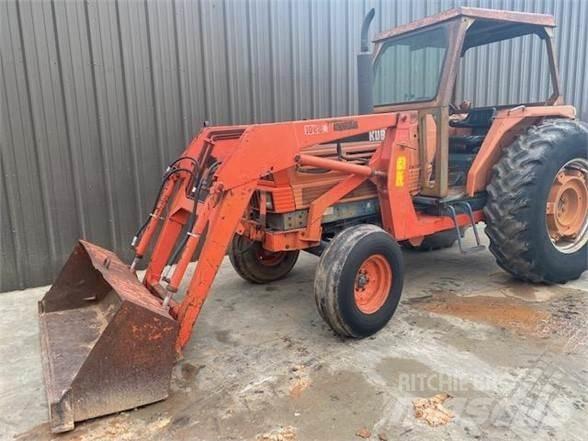 Kubota M8950 Tractors