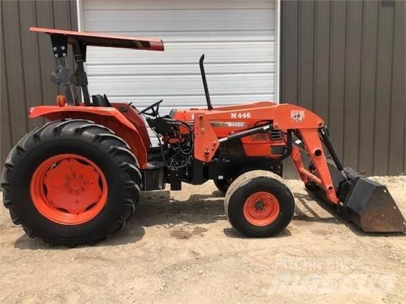 Kubota M9000 Tractors