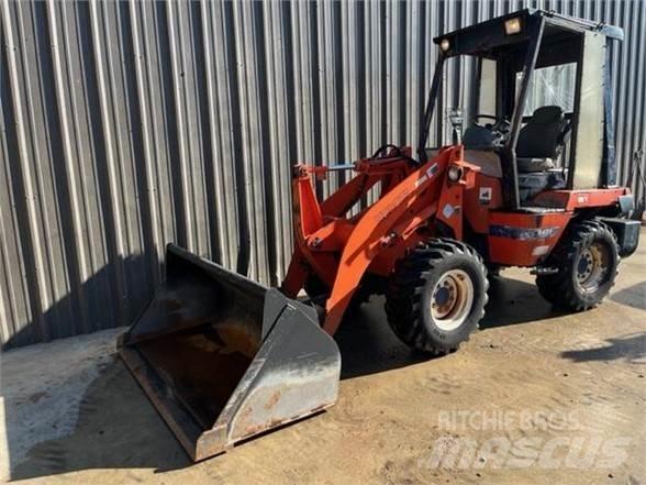 Kubota R420 Wheel loaders