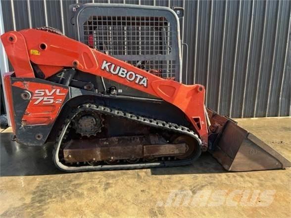 Kubota SVL75-2 Skid steer loaders