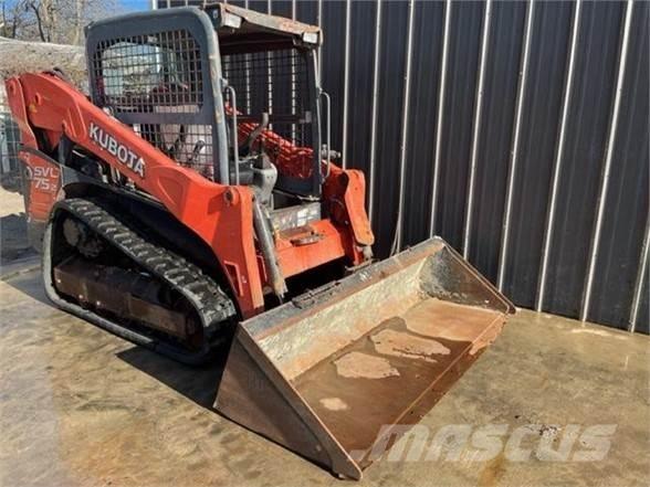 Kubota SVL75-2 Skid steer loaders