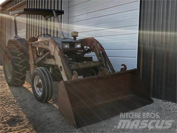 Long 2460 Tractors