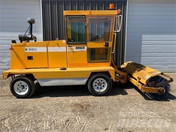 Rosco 4820 Sweepers