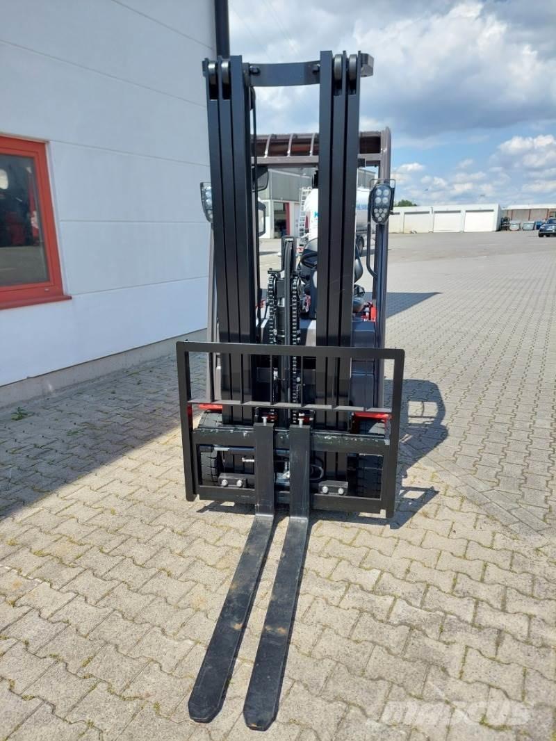 Manitou ME 315 Farm machinery