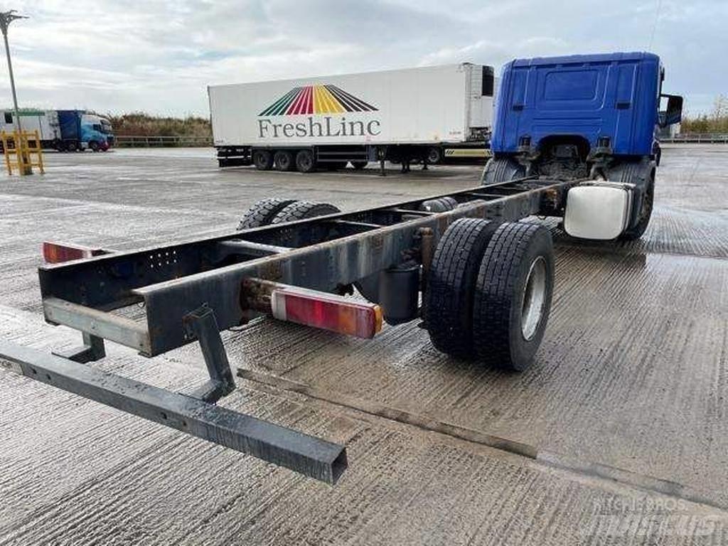 Scania P 230 Chassis Cab trucks