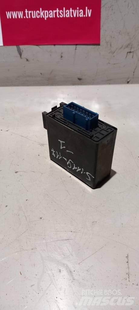 Scania 124.   1361095 Electronics