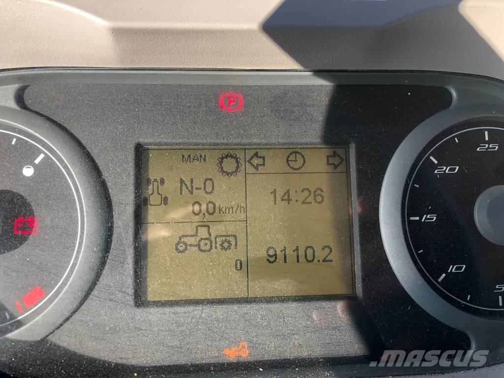 McCormick X 7.660 Tractors