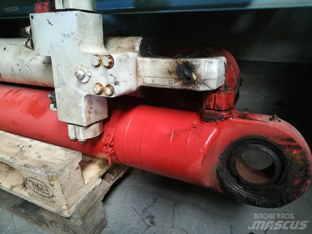 O&K RH6 Hydraulics
