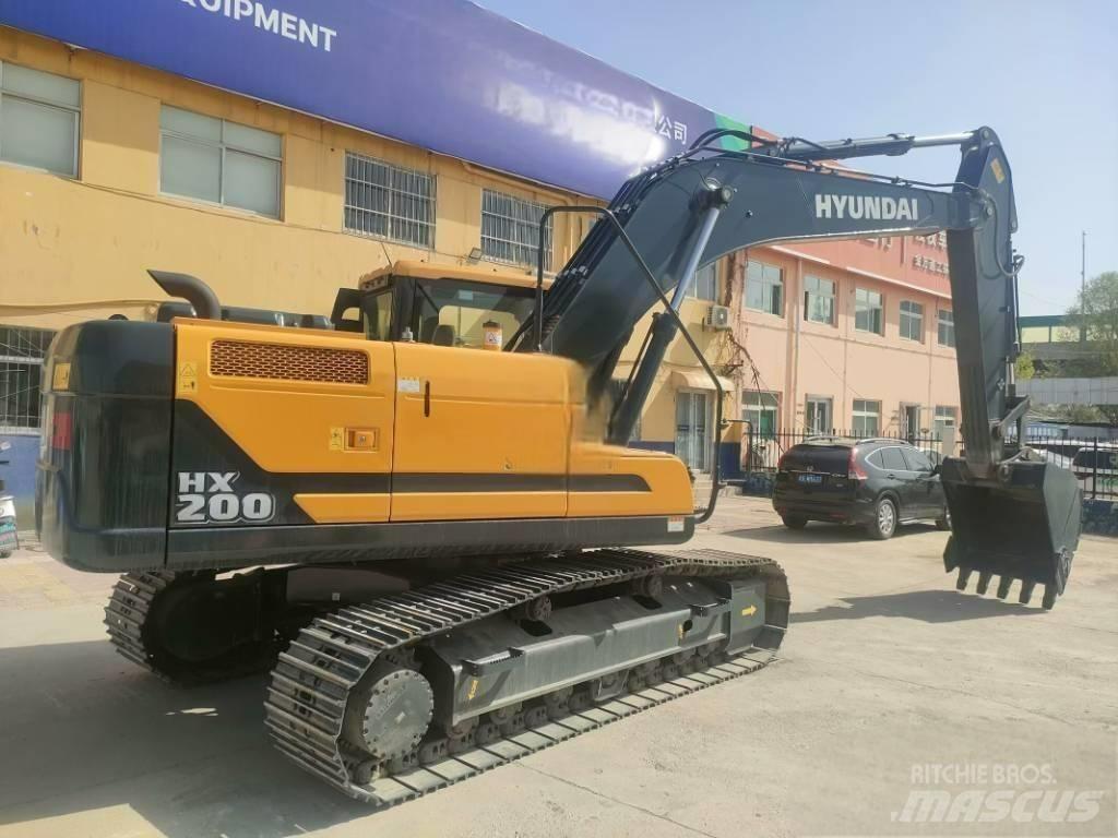 Hyundai HX 200 Crawler excavators