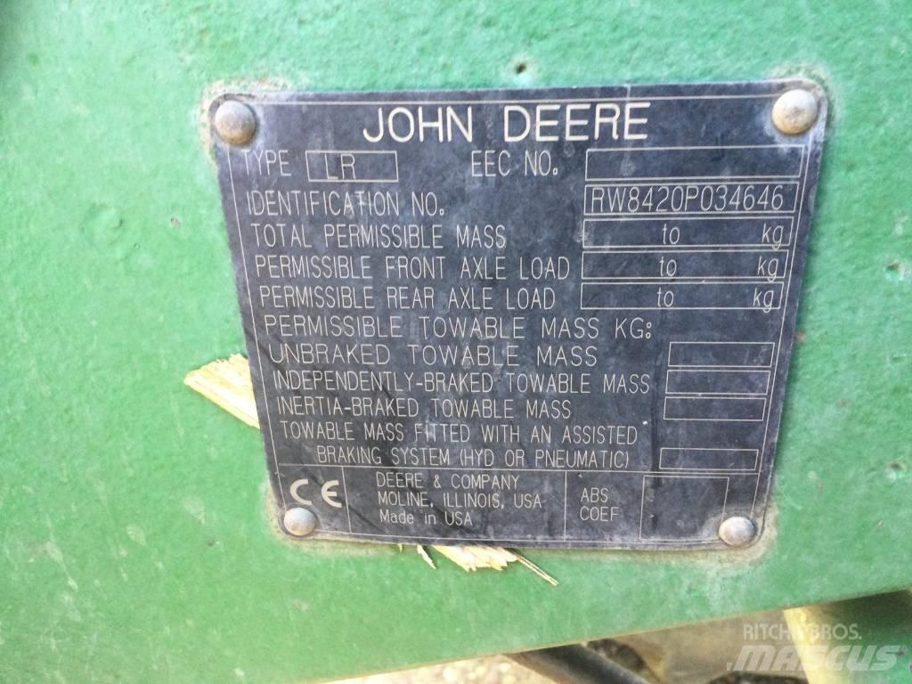 John Deere 8420 Tractors