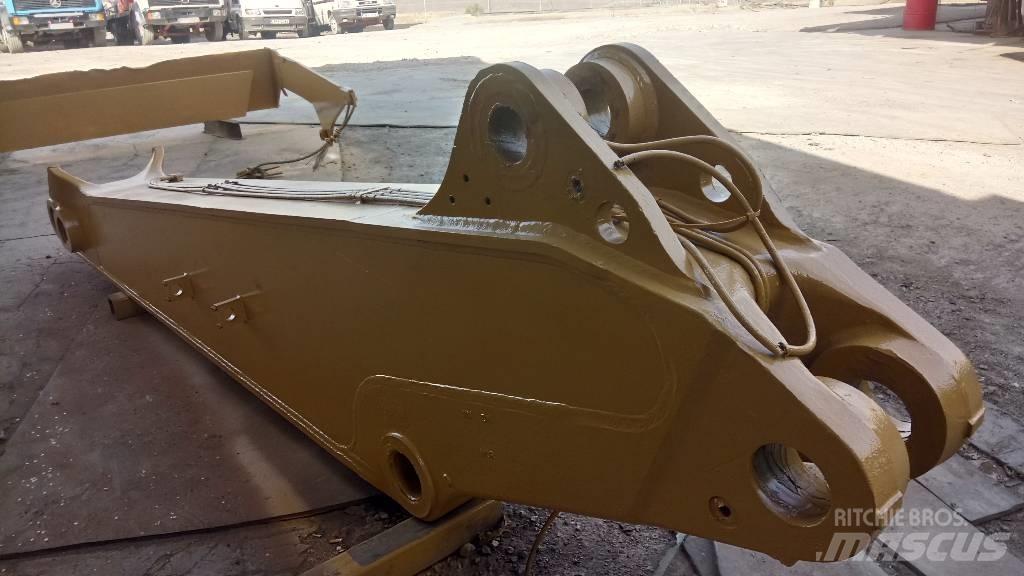 CAT 245 Booms and arms