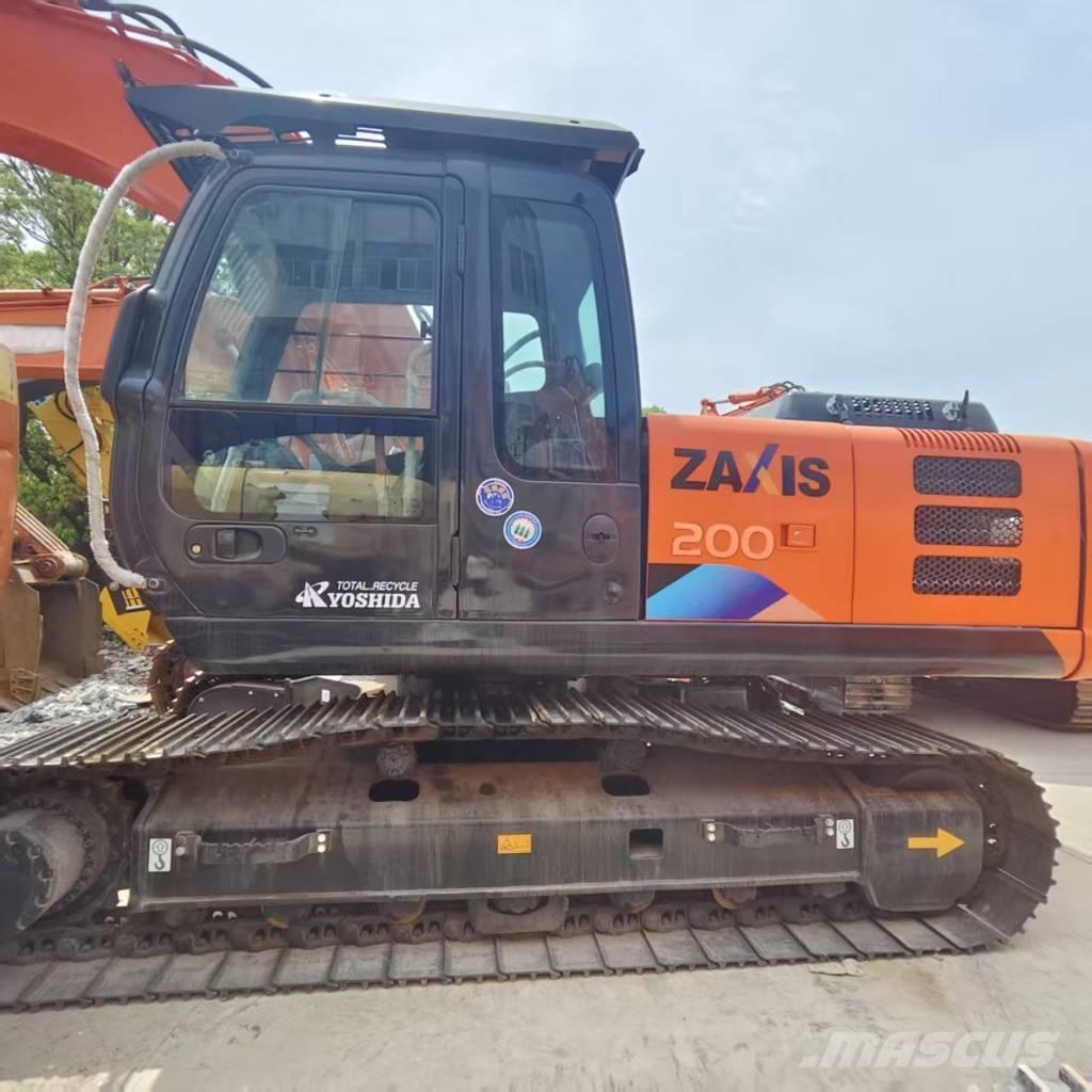 Hitachi ZX 200 Crawler excavators