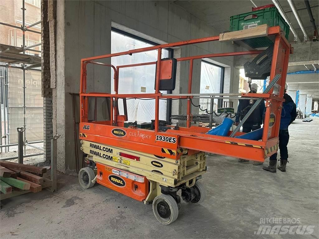 JLG 1930ES Scissor lifts